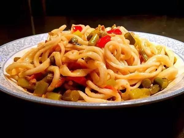 绞瓜怎么拌面吃,夏日清爽家常美食新体验