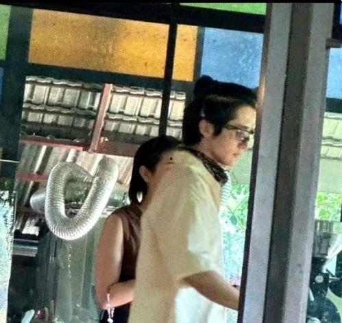 唱歌房吃瓜视频,一场吃瓜群众的视觉盛宴